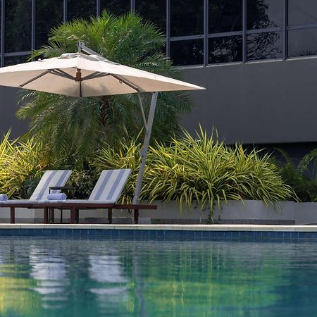 Radisson Blu Okoume Palace Hotel, Libreville Exterior photo