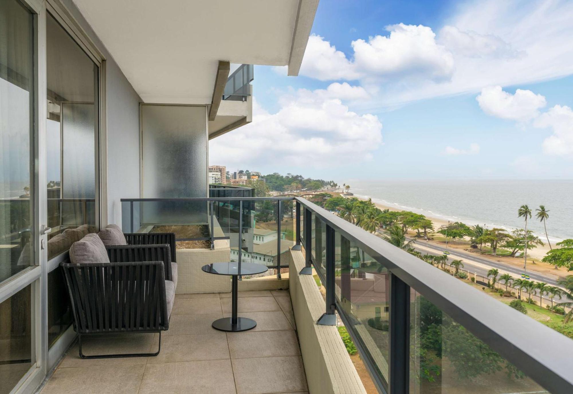 Radisson Blu Okoume Palace Hotel, Libreville Exterior photo